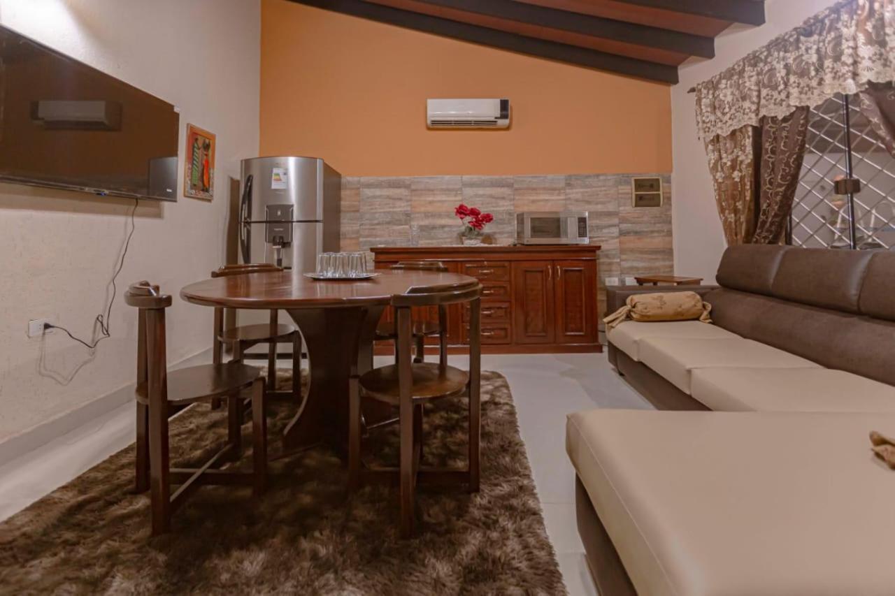 Dona Nelly Apartment Асунсион Екстериор снимка